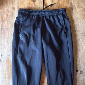 Under Armour Men's Black Jogger Pants